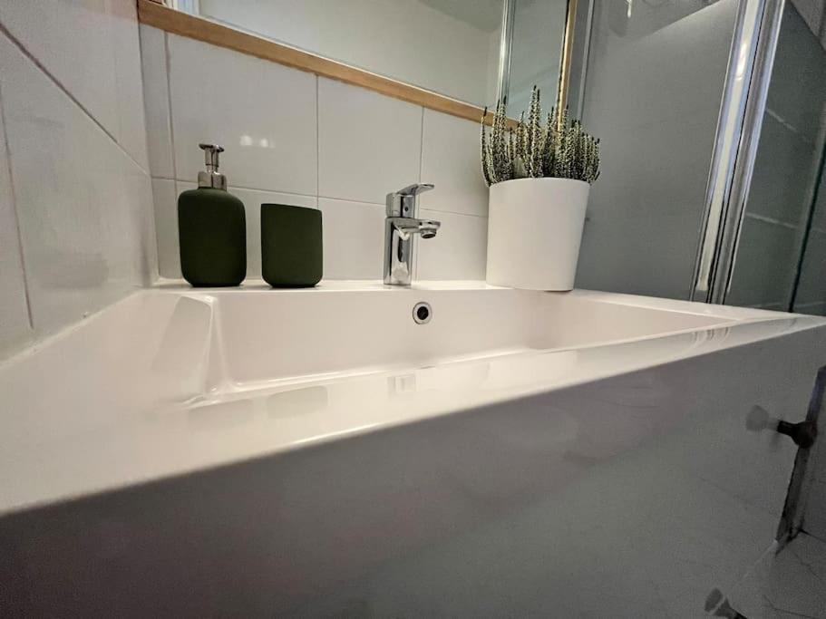 2-Bedroom Flat In The Heart Of Bergamo City Centre Exterior foto